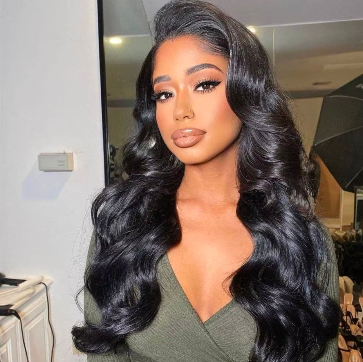 Brazilian Body Wave Bundles With 4×4 Closure 100% Human Hair Bundles With Lace Closure Virgin Hair Weave Extensions 12A Grade